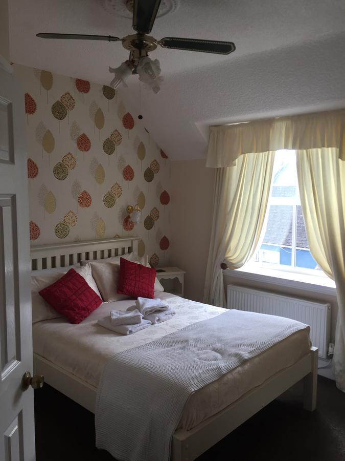 Ivy Bank Guest House Тенби Экстерьер фото