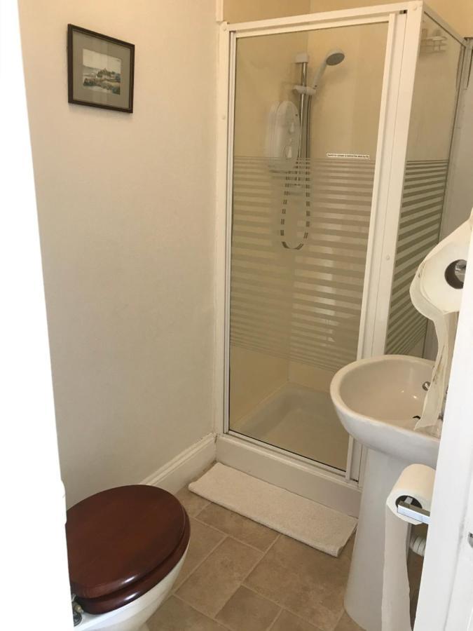 Ivy Bank Guest House Тенби Экстерьер фото